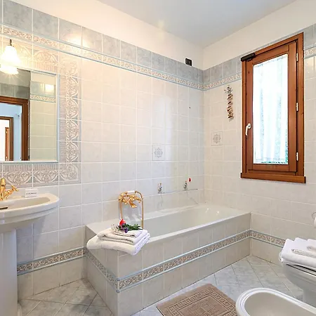 Comfortable House With Private Pool * Pescia