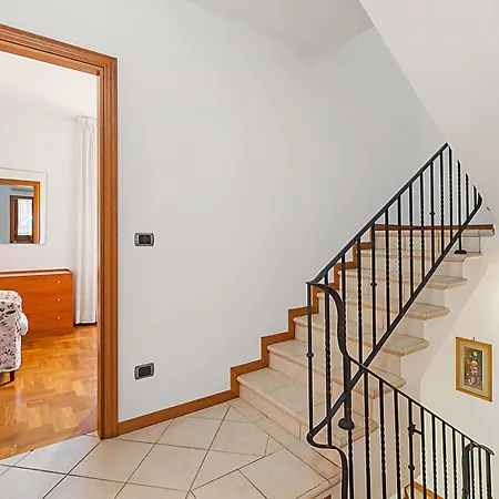 Comfortable House With Private Pool Pescia
