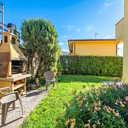 Comfortable House With Private Pool * Pescia