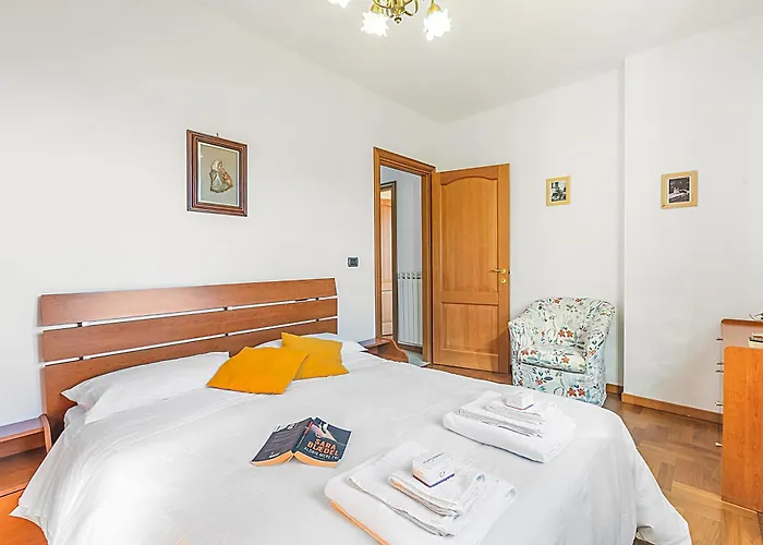 Comfortable House With Private Pool * Pescia