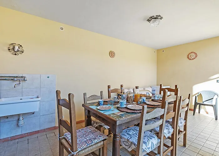Comfortable House With Private Pool Сasa de vacaciones